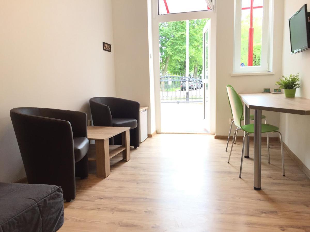 Apartmán Zefir Pokoje Unieście Exteriér fotografie